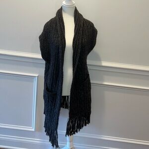 Cabi 163 Gray / Charcoal Fringe Chunky Knit Open Vest Size Small